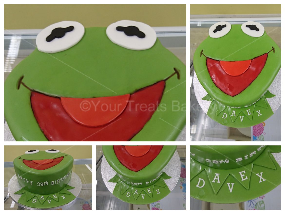 Kermit the Frog Cake